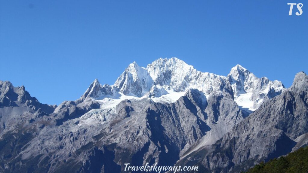 jade-dragon-snow-mountain-yulong-snow-mountain-lijiang
