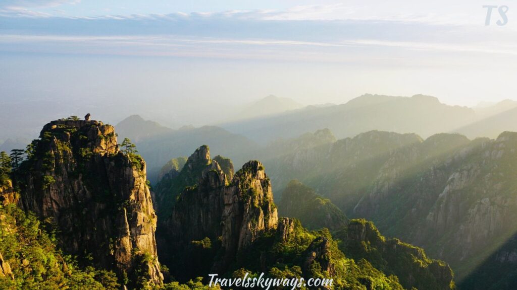 mount-huangshan-yellow-mountain-the-crown-jewel-of-anhui-province
