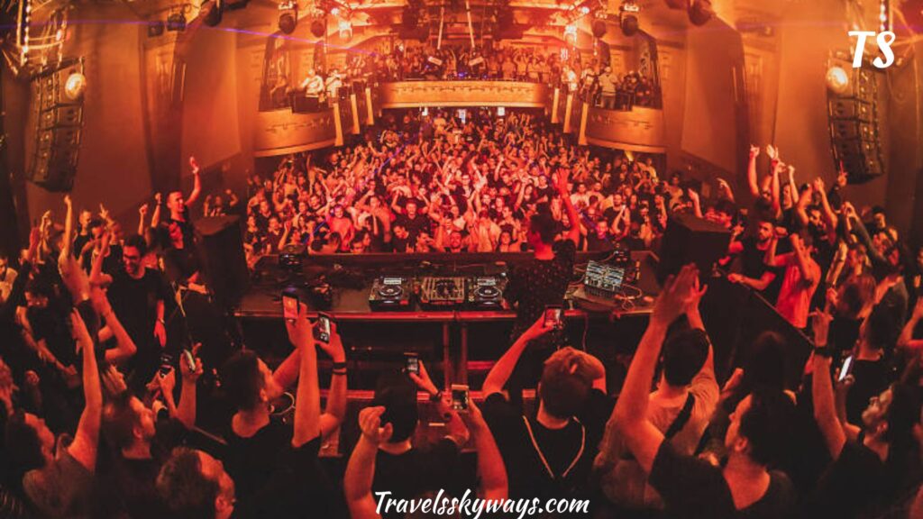 nightlife-in-prague-best-bars-and-clubs-to-visit-2025-2026-edition