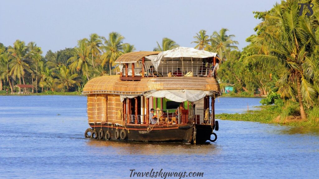 sail-the-serene-kerala-backwaters-in-india