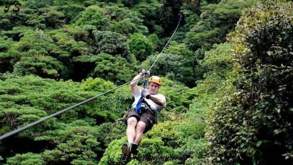 zipline-through-cloud-forests-in-costa-rica
